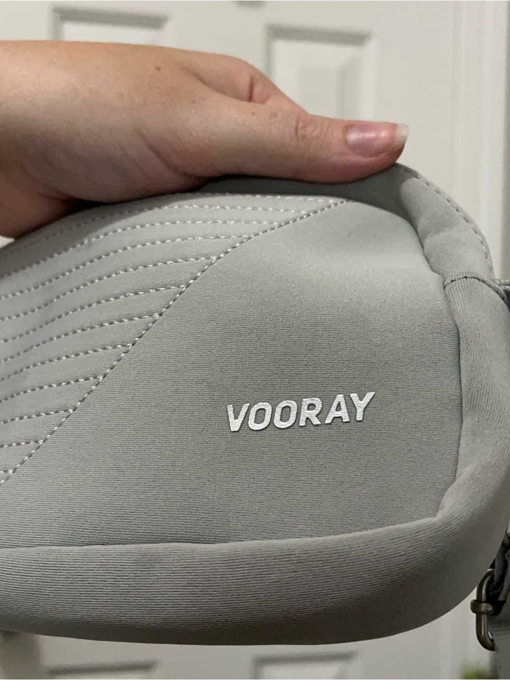 VOORAY Mini Crossbody Bag in Light Gray